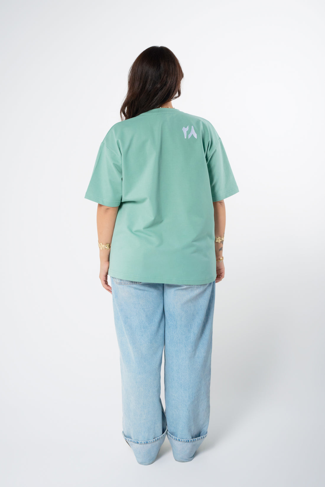 "Sunbuli Script" Oversized T-shirt in Pastel Green