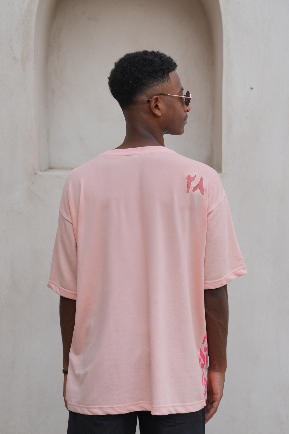 "Sunbuli Script" Oversized T-shirt in Peach